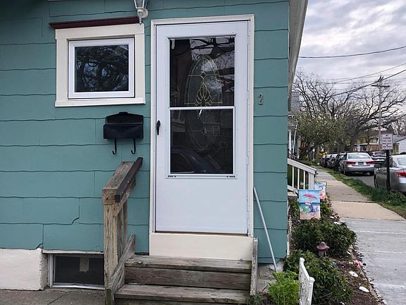 3rd image of 90 Asbury Ave