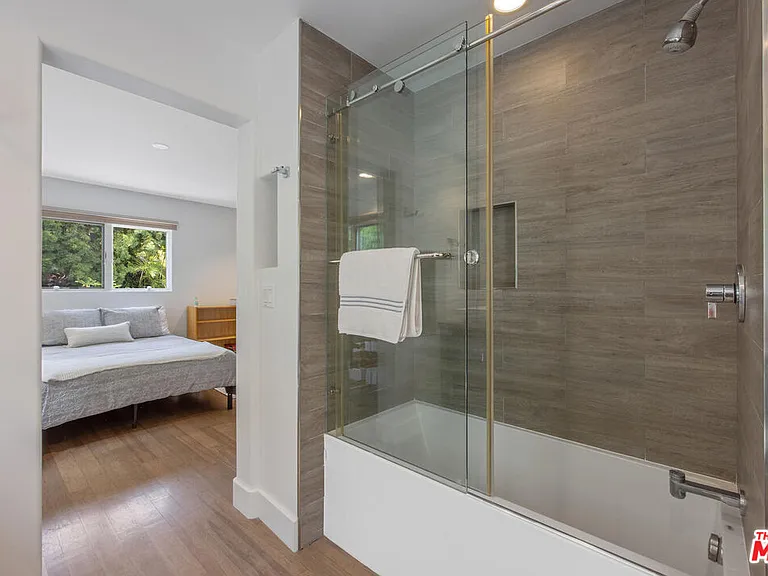 1312 Shoreline Dr — Photo 47