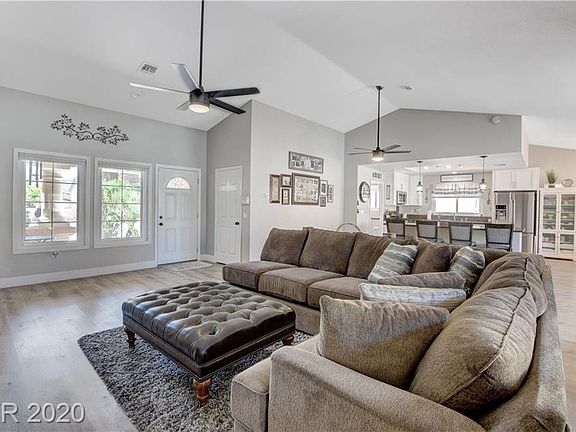5th image of 8512 Goodhaven Dr