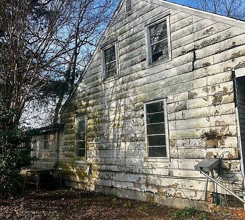 3rd image of 1212 Grammar St