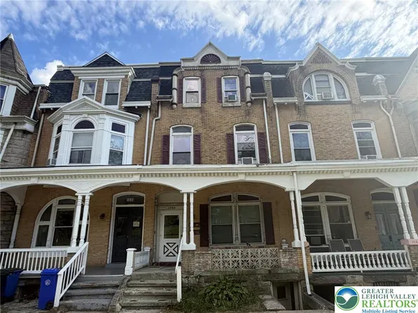 1542 Mineral Spring Rd, Reading, PA 19602