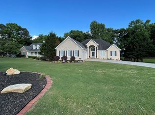 4010 Churchill Downs Dr, Gainesville, GA 30507