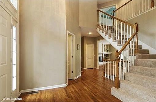 4th image of 8109 W 145th St