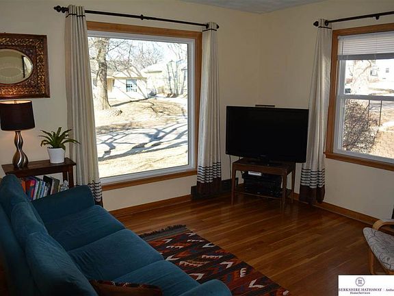 2nd image of 2731 S 41st St