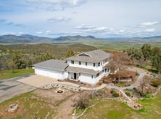 9200 Bowen Centers Rd, Yreka, CA 96097