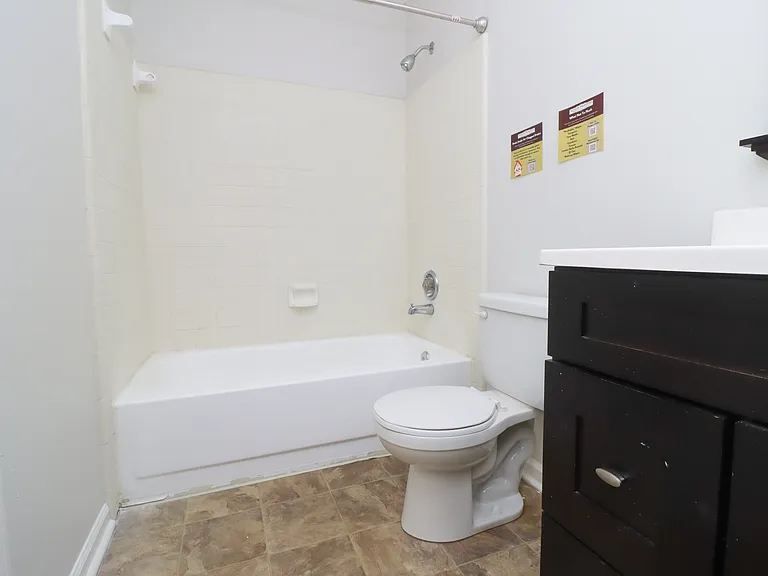 2124 Continental Ave — Photo 16