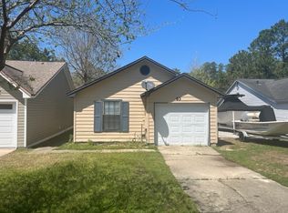 63 Kelly Way, Valparaiso, FL 32580