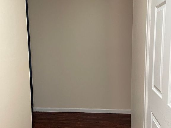 4th image of 222 Stahl Ave #222-203