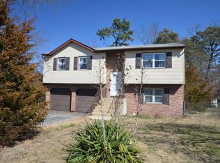 555 Oregon Ave, Brick, NJ 08724