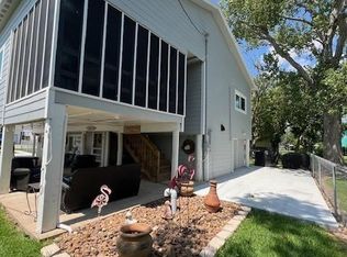 182 County Road 257, Matagorda, TX 77457