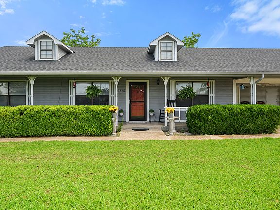 5th image of 9885 Silver Creek Dr