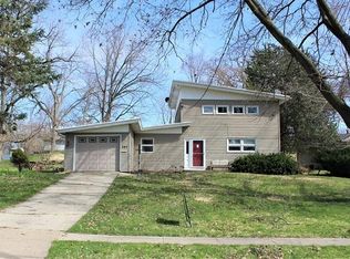 502 N Madison St, Morrison, IL 61270