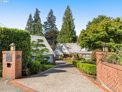 17447 Blue Heron Rd, Lake Oswego, OR, 97034