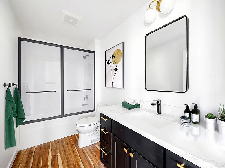 Woodworth Apartments | Vibrant & Luxurious Living in Capitol Hill — Photo 32