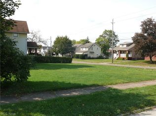 Washington Ave, Girard, OH 44420