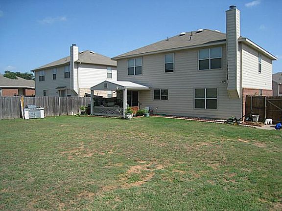 4th image of 7542 Hedgewood Ct