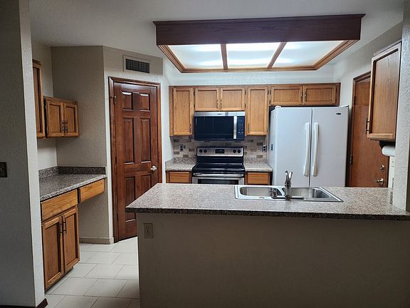 kitchen, desk, pantry