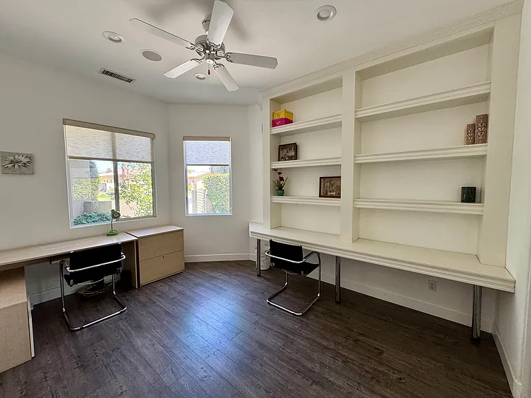 25 Buckingham Way — Photo 29