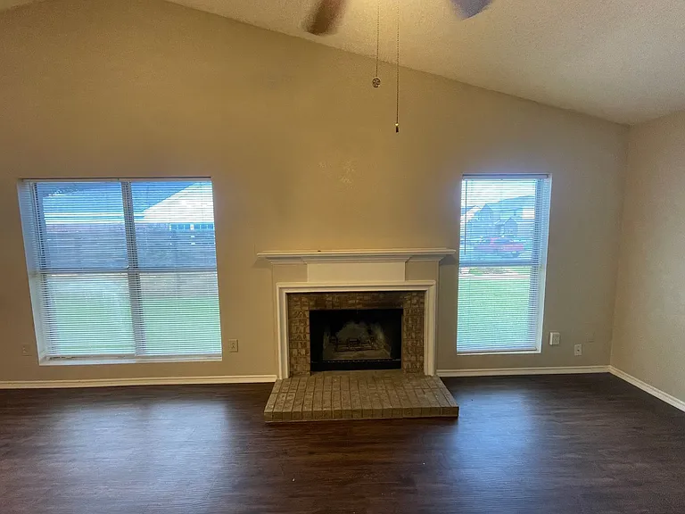 7614 Cousteau Dr — Photo 3