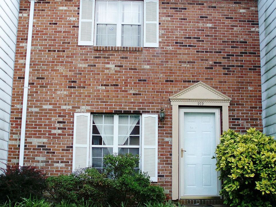 919 Brigantine Ct