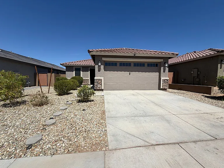24596 N 170th Dr — Photo 1