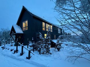 397 Mountain View Rd, West Burke, VT 05871