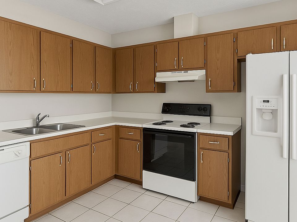 1st image of 607-609 E 45th St