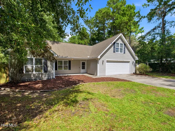 122 Pond View Circle, Hampstead, NC 28443