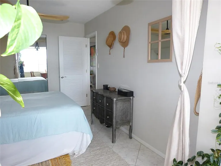 2 Causeway Blvd #206 — Photo 19