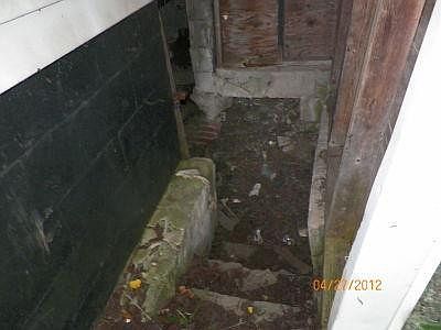 3rd image of 212 Earleen Ct