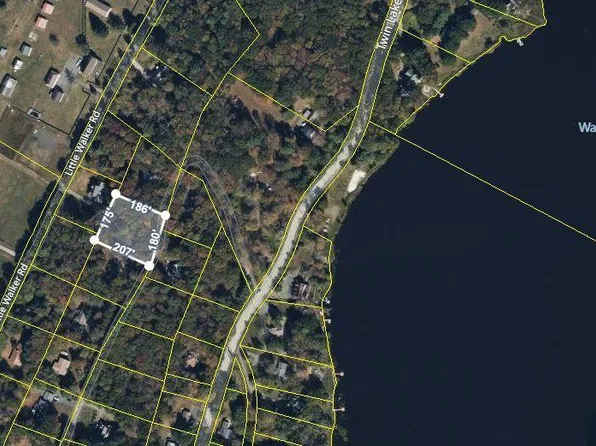 No Name Blvd, Shohola, PA 18458