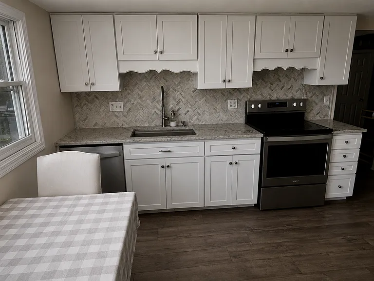 8 Edgewood Ter — Photo 12