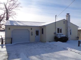 470 E 700 S, Wolcottville, IN 46795