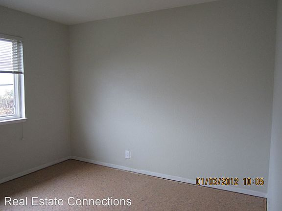 5th image of 3166 Moorpark Ave APT 3