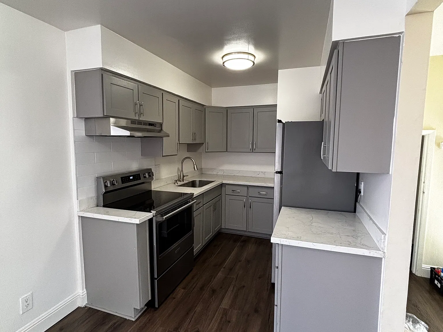 2 bed, $2,600 — Photo 2
