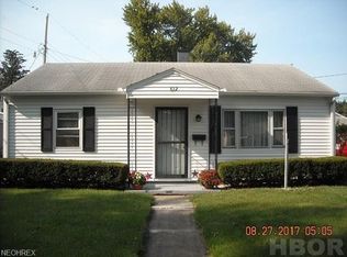 612 E Jackson St, Fostoria, OH 44830