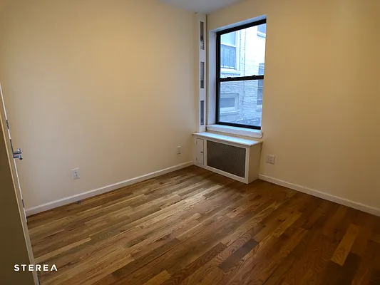 Rented by Sterea Agency | media 12