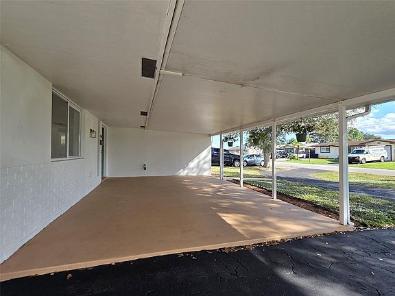 4th image of 8571 NW 16th Street