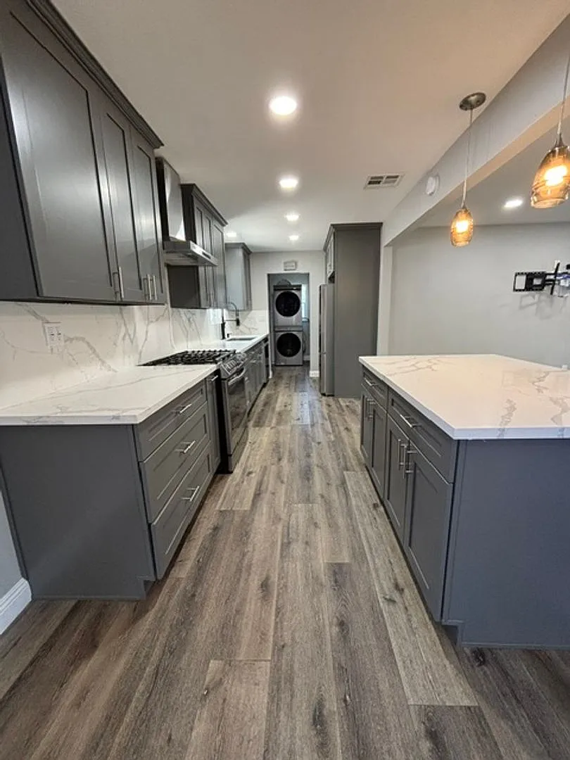Move In Ready Updated la Mirada Home — Photo 4