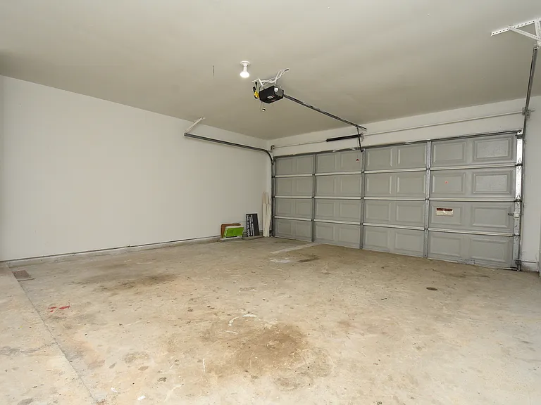 21603 Falvel Lake Dr — Photo 39