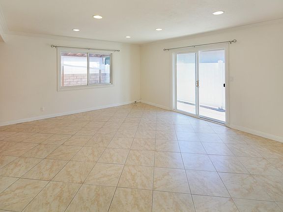 5th image of 8823 Monogram Ave