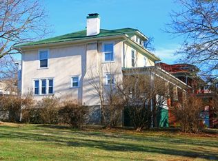 402 Churchville Ave, Staunton, VA 24401