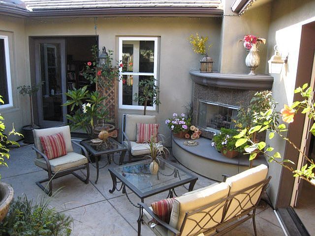 Courtyard in center
