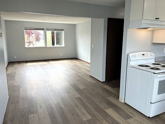 5th image of 1210 J St #8F235175A