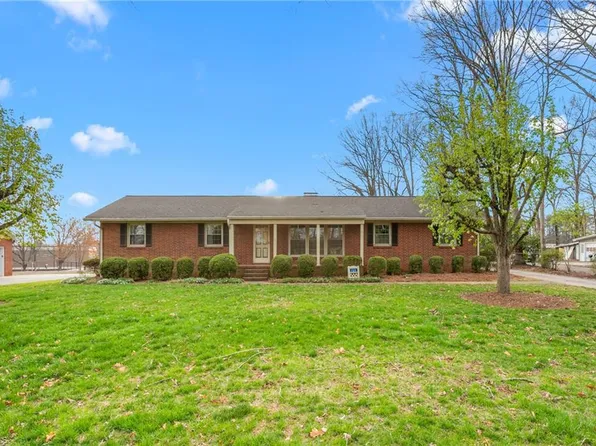 709 S Sellars Mill Rd, Burlington, NC 27217