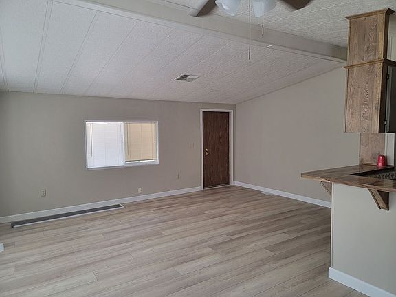 3rd image of 1320 Riverfront Dr