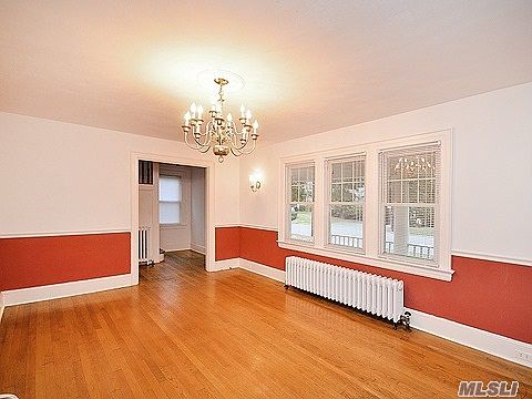 3rd image of 4 Porter Pl