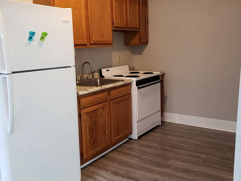 2417 Mill St — Photo 4