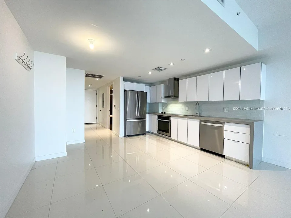 1600 NE 1st Ave #3003
