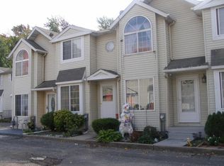 20 Union Ct, Staten Island, NY 10303